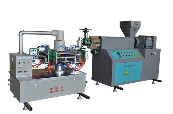 품질  6 Station Automatic Bottle Making Machine 1.5kw Blow Molding Equipment 1000pcs/H 공장